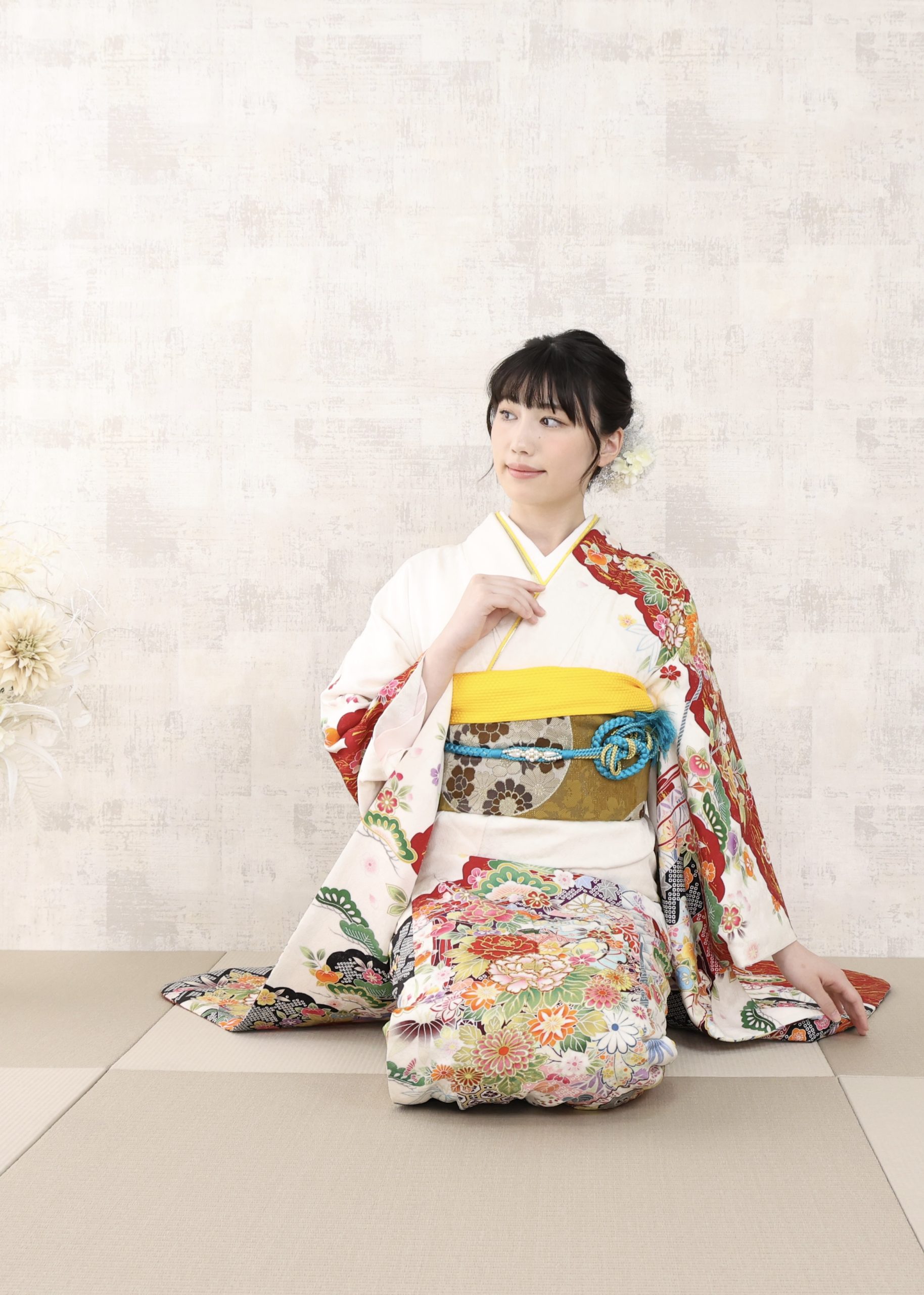 【振袖メイク】加工なしでも盛れる?成人式メイクは「水光肌」で艶めく透明感を手に入れる🤍